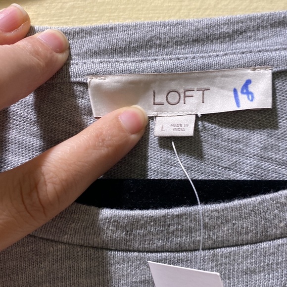 NWT LOFT LONG SLEEVE TOP SIZE L - Picture 4 of 6
